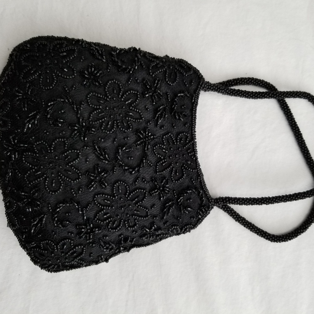 Little black purse with beading